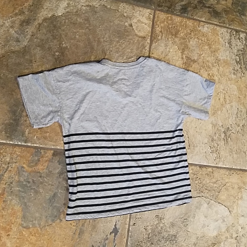 Hello kitty Tee - Picture 3 of 4